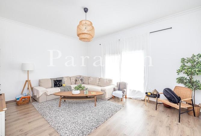 54404199 - Property Image 2