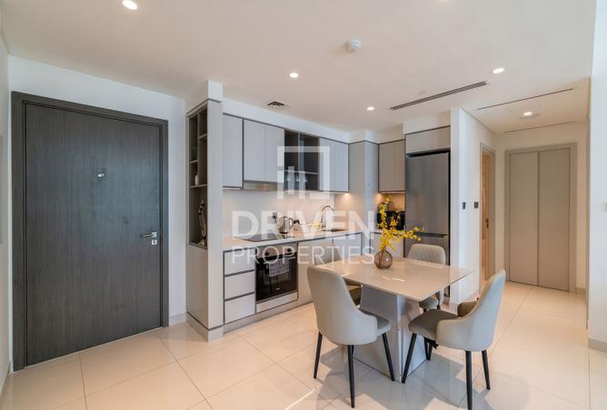 Premium Apartment | Vacant | Modern Layout photo 2