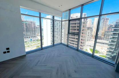 Apartment - 3 Bedrooms - 5 Bathrooms for sale in Royal Regency - Business Bay - Dubai