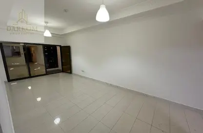 Apartment - 1 Bedroom - 2 Bathrooms for rent in SRS Tower - Al Rashidiya 1 - Al Rashidiya - Ajman