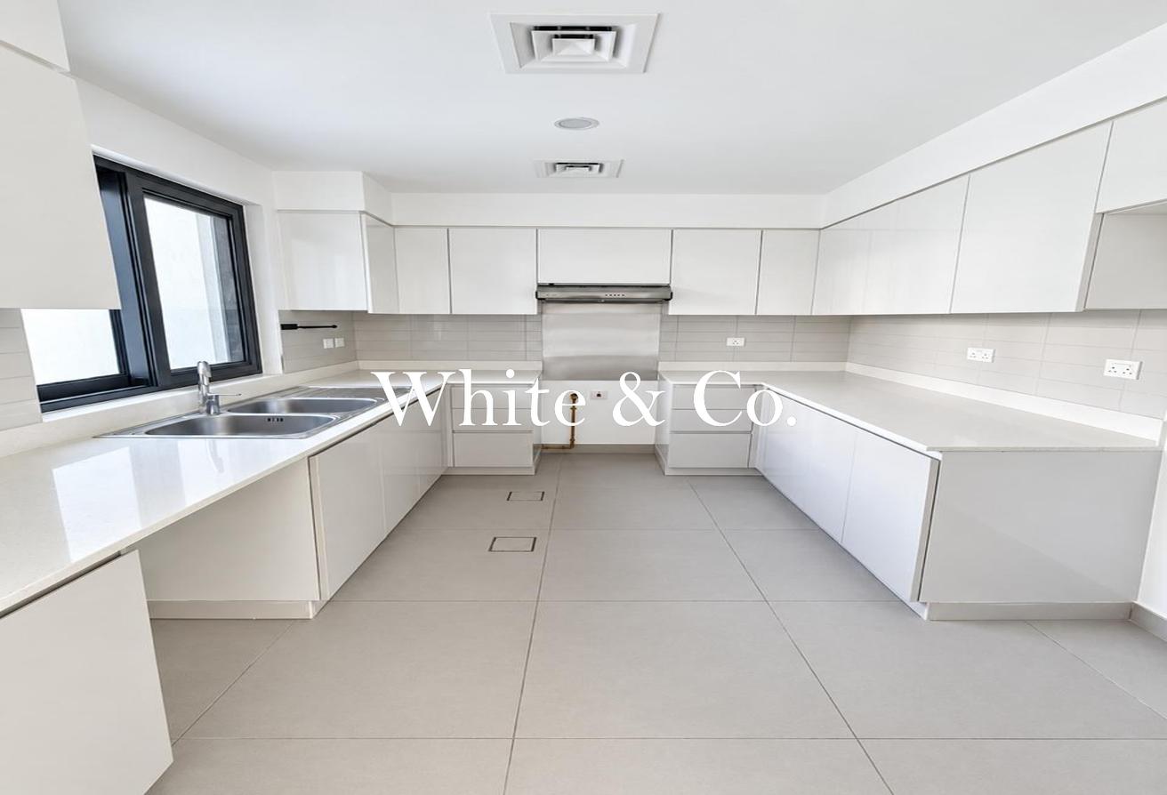 NEAR TO AMENITIES | WELL MAINTAINED | 3BED photo 4