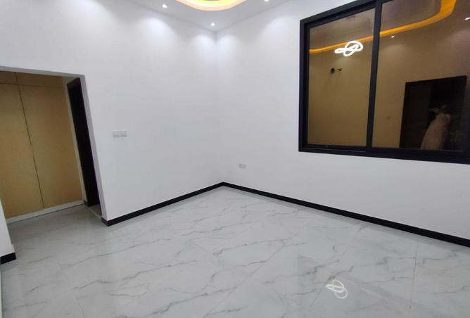 56158378 - Property Image 3