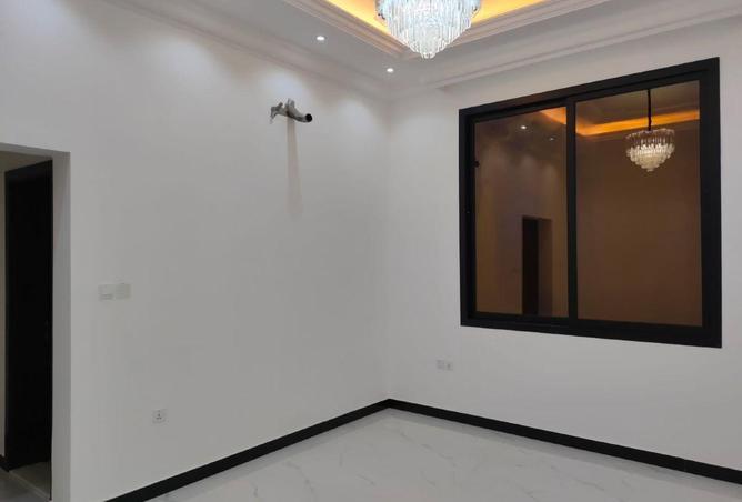 56158378 - Property Image 2