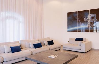 Villa - 4 Bedrooms - 6 Bathrooms for rent in Garden Homes Frond M - Garden Homes - Palm Jumeirah - Dubai