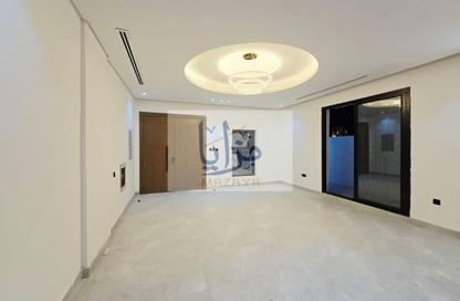 Villa - 5 - 7 for sale in Al Zaheya Gardens - Al Zahya - Ajman