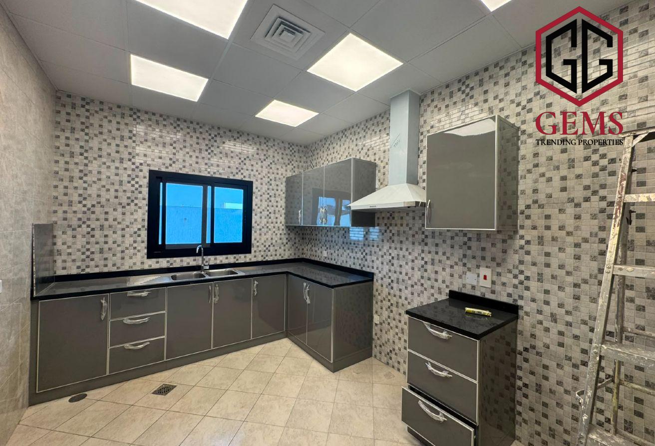 BRAND NEW | PREMIUM FINISHES | ELEVATOR | GARDEN photo 8