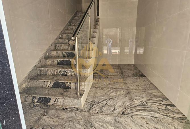 132487117 - Property Image 2