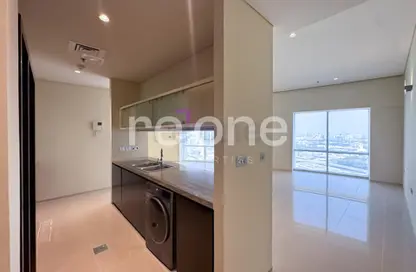 Apartment - 2 Bedrooms - 1 Bathroom for rent in Park Place Tower - Sheikh Zayed Road - Dubai