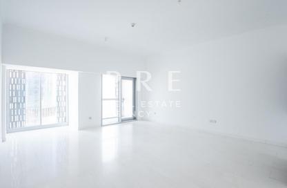 Apartment - 2 Bedrooms - 3 Bathrooms for sale in Cayan Tower - Dubai Marina - Dubai