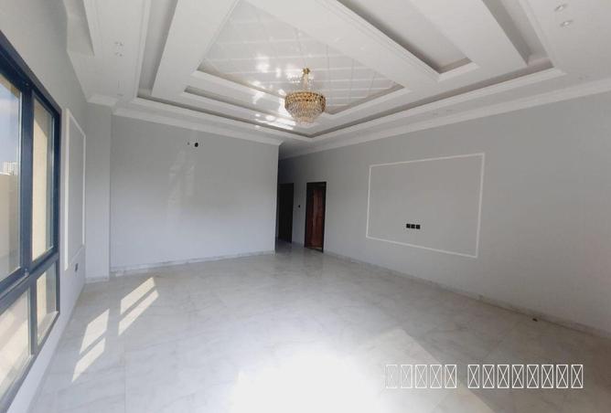 76984552 - Property Image 3