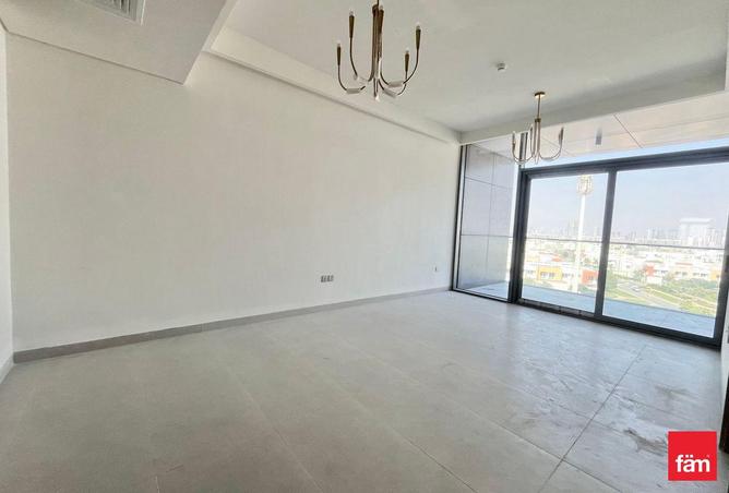 76982688 - Property Image 3