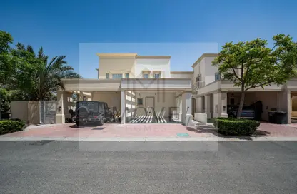 فيلا - 3 غرف نوم - 4 حمامات للايجار في الينابيع 4 - الينابيع - دبي فيلا - 3 غرف نوم - 4 حمامات للايجار في الينابيع 4 - الينابيع - دبي