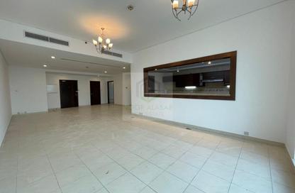 Apartment - 2 Bedrooms - 3 Bathrooms for rent in Latifa Tower - Sheikh Zayed Road - Dubai