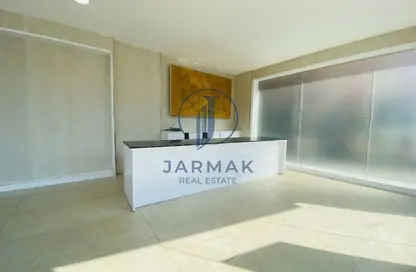 Shop - Studio for rent in Al Jaziri Building - Naif - Deira - Dubai