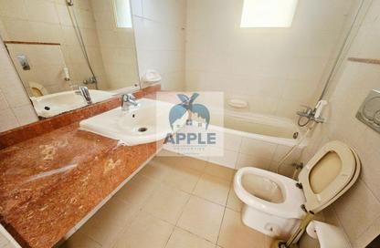 Apartment - 2 Bedrooms - 3 Bathrooms for rent in Muwaileh 3 Building - Muwaileh - Sharjah