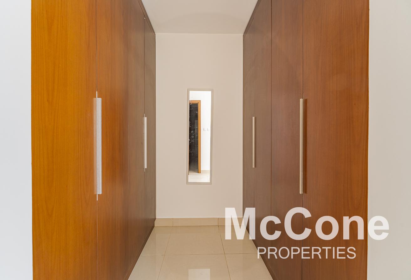 Vacant | Duplex | Exclusive | Park & Lagoon Views photo 16