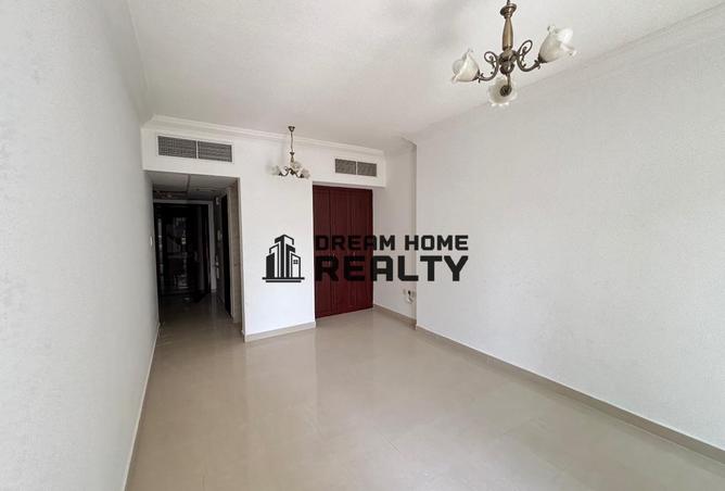 140586100 - Property Image 3