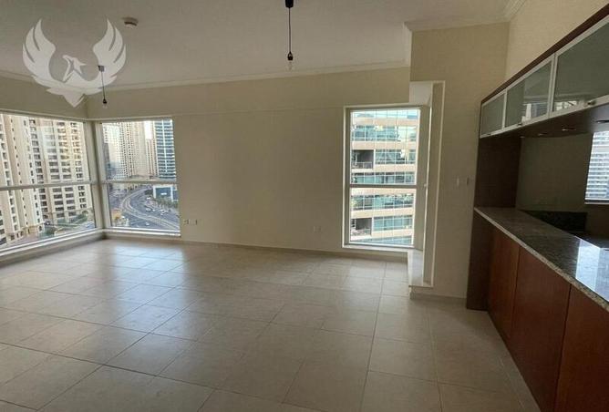 67823093 - Property Image 2