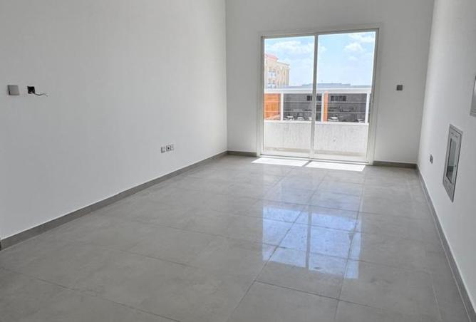 129785800 - Property Image 2