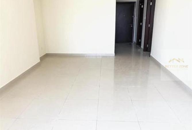 79836674 - Property Image 2