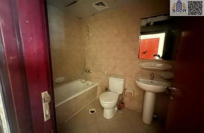 Apartment - 2 Bedrooms - 2 Bathrooms for rent in Mandarin Towers - Garden City - Ajman