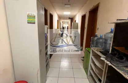 سكن عمال - استوديو - 1 حمام للايجار في الجرف الصناعية 1 - الجرف الصناعية - عجمان