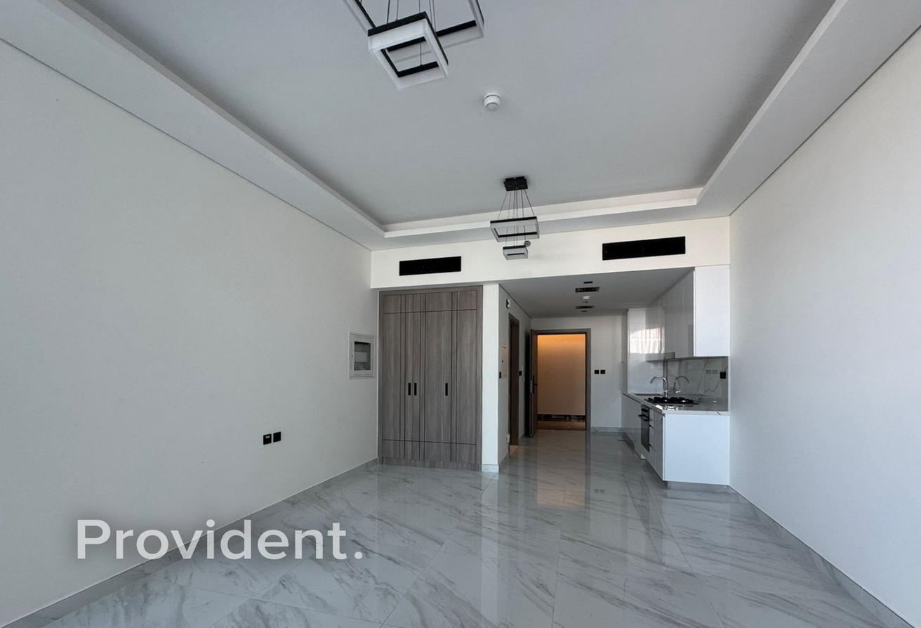 Pool View | Spacious Layout | Ready to Move photo 5