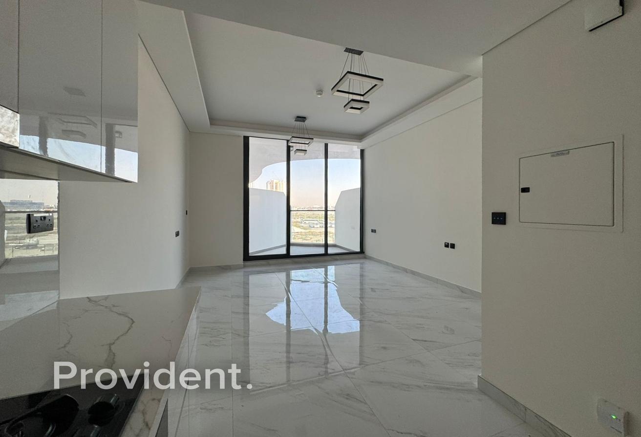 Pool View | Spacious Layout | Ready to Move photo 2