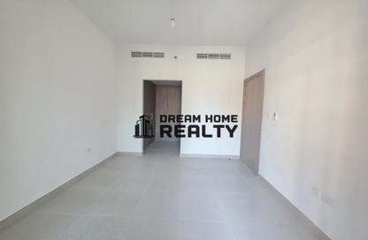 Apartment - 3 Bedrooms - 4 Bathrooms for rent in Jawaher Residences - Maryam Island - Al Khan - Sharjah