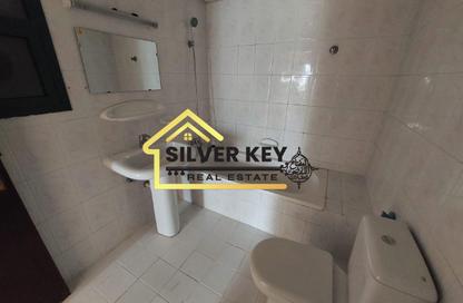 Apartment - 3 Bedrooms - 3 Bathrooms for rent in Al Mahatta - Al Qasimia - Sharjah