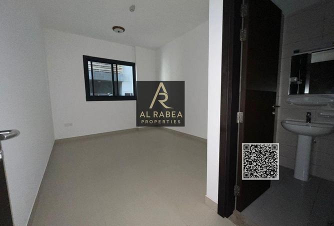 69893168 - Property Image 3