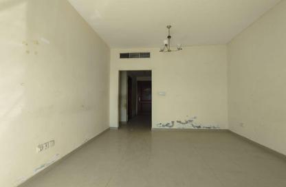Apartment - 1 Bedroom - 2 Bathrooms for rent in Muweileh Community - Muwaileh Commercial - Sharjah