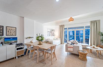 Apartment - 1 - 2 for rent in Al Khushkar - Shoreline Apartments - Palm Jumeirah - Dubai