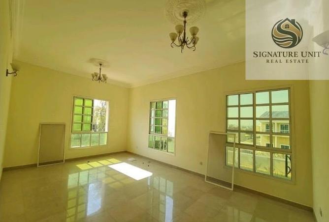 72316447 - Property Image 3