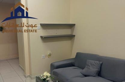 Apartment - Studio - 1 Bathroom for rent in Al Nabaa Building - Al Naba'ah - Al Sharq - Sharjah