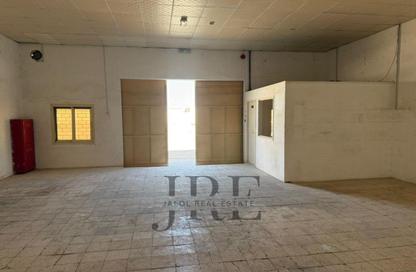 Warehouse - Studio - 1 Bathroom for rent in Al Sajaa Industrial - Al Sajaa - Sharjah