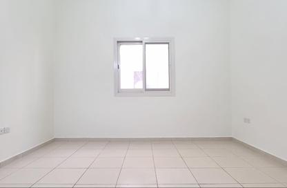 Apartment - Studio - 1 Bathroom for rent in Al Baraha - Deira - Dubai