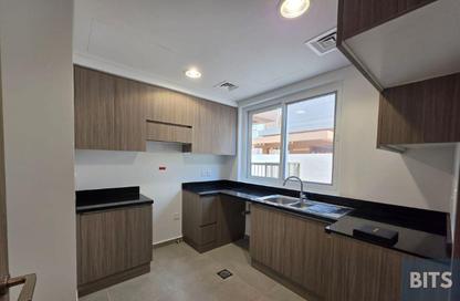 Villa - 4 - 4 for sale in Verona - Damac Hills 2 - Dubai