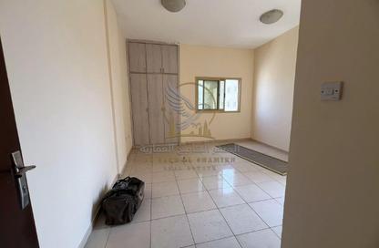 Apartment - 2 - 2 for rent in Al Jubail - Al Qasimia - Sharjah Apartment - 2 - 2 for rent in Al Jubail - Al Qasimia - Sharjah