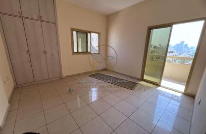Apartment - 2 - 2 for rent in Al Jubail - Al Qasimia - Sharjah Apartment - 2 - 2 for rent in Al Jubail - Al Qasimia - Sharjah