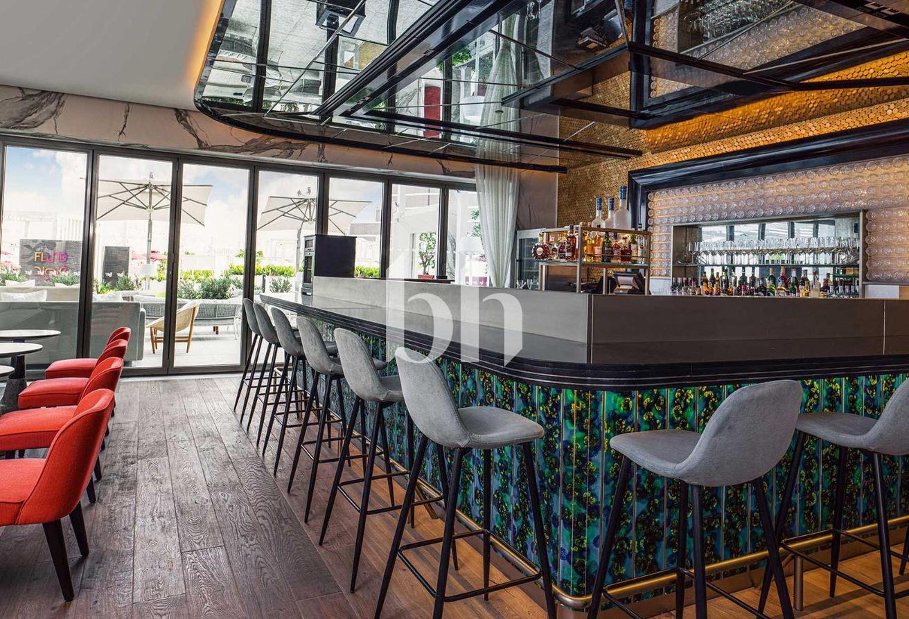 All Bills Included| Panoramic Views|5* Facilities photo 8