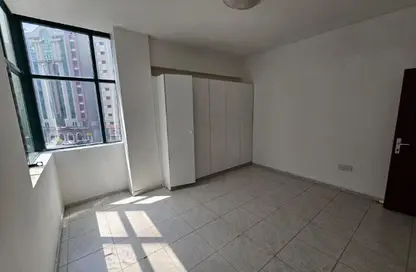 شقة - 2 غرف نوم - 2 حمامات للايجار في مدينة القاسمية - الشارقة