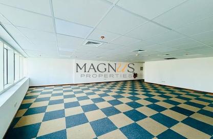 Office Space - Studio for rent in One Lake Plaza - JLT Cluster T - Jumeirah Lake Towers - Dubai