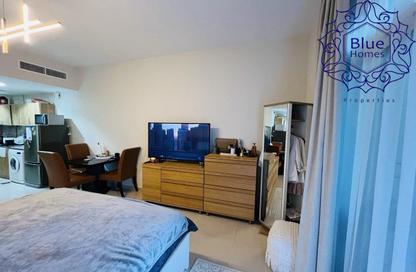 Apartment - Studio - 1 for rent in May Residence 3 - May Residence - District 10 - Jumeirah Village Circle - Dubai Apartment - Studio - 1 for rent in May Residence 3 - May Residence - District 10 - Jumeirah Village Circle - Dubai