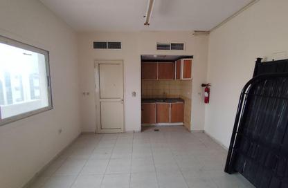 Apartment - Studio - 1 Bathroom for rent in Al Butina B - Al Butina - Sharjah