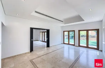 Villa - 5 Bedrooms - 7 Bathrooms for sale in Dubai Style - North Village - Al Furjan - Dubai