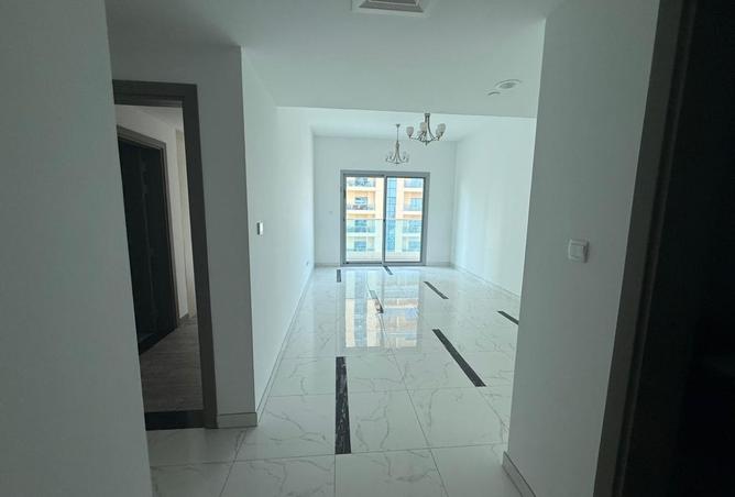 132002083 - Property Image 2