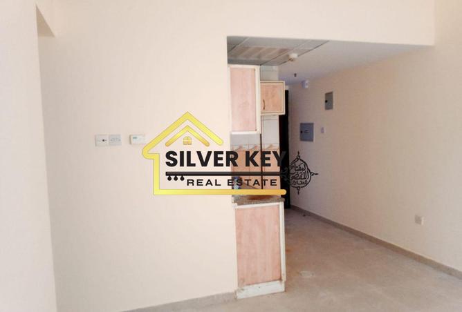 119021319 - Property Image 3