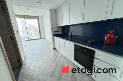 Apartment - Studio - 1 Bathroom for rent in Peninsula Three - Peninsula - Business Bay - Dubai