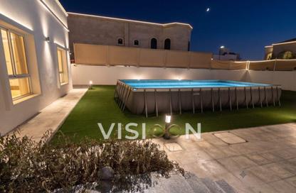 Villa - 4 - 6 for rent in Nad Al Sheba 4 - Nad Al Sheba - Dubai Villa - 4 - 6 for rent in Nad Al Sheba 4 - Nad Al Sheba - Dubai